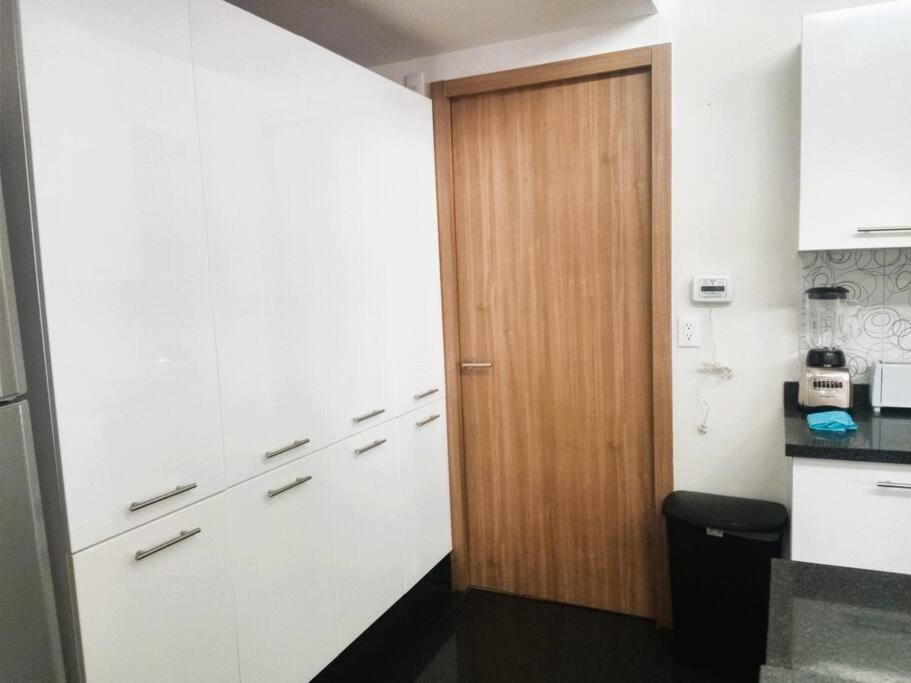 High-rise Reforma , 2bdr, 2bath, Apartamento *