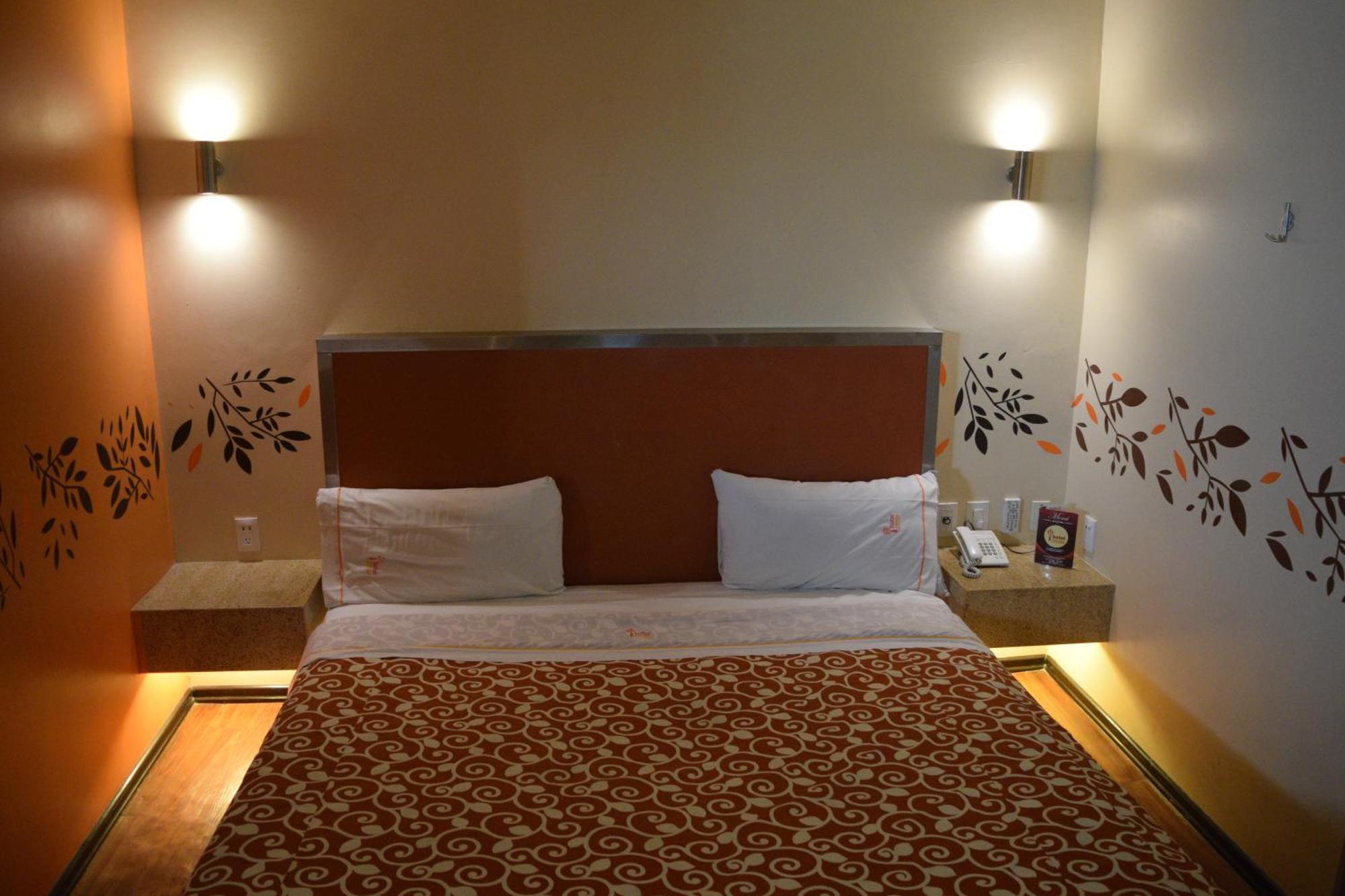 Hotel Tacuba *