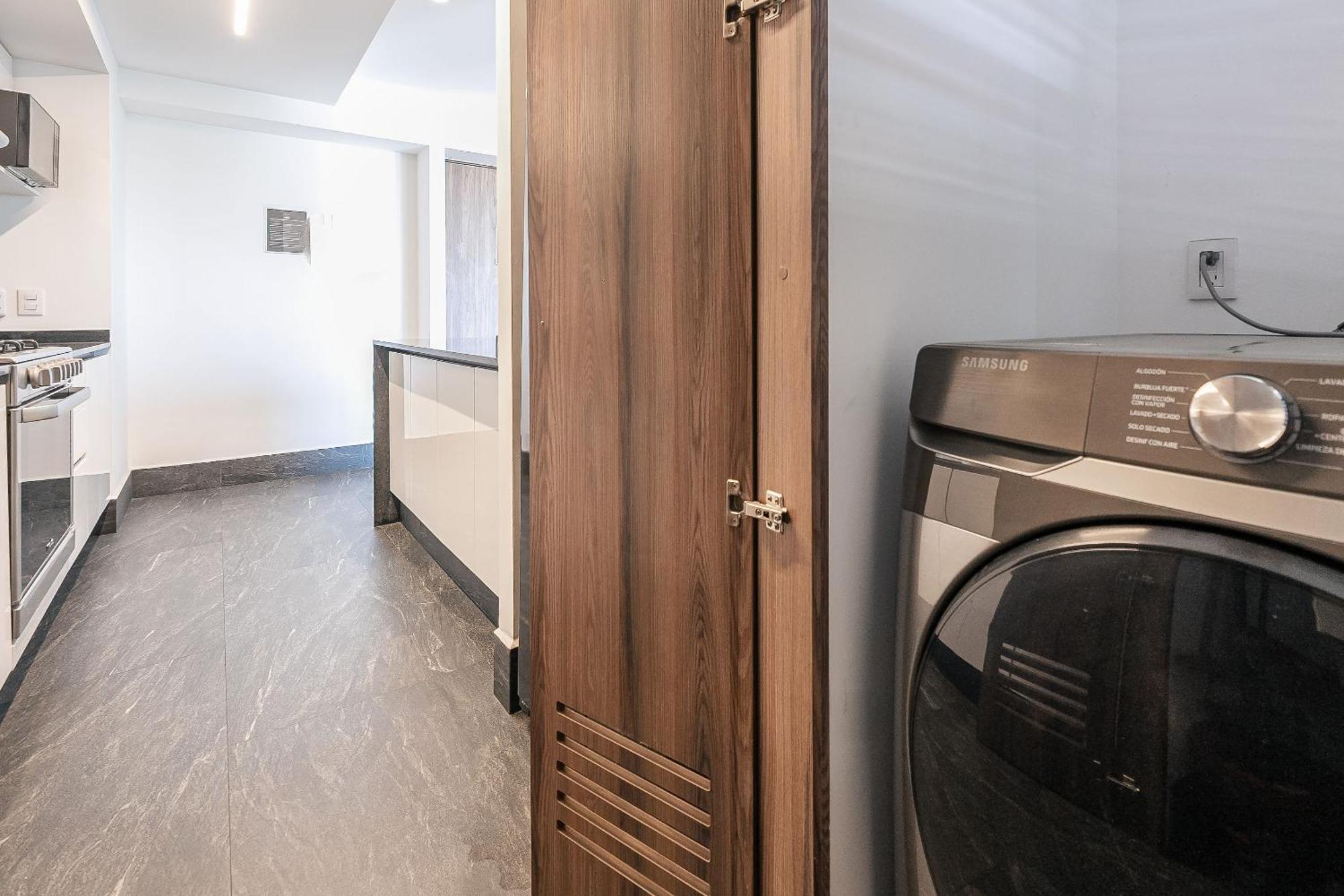 Loft Nuevo En Condesa * México DF