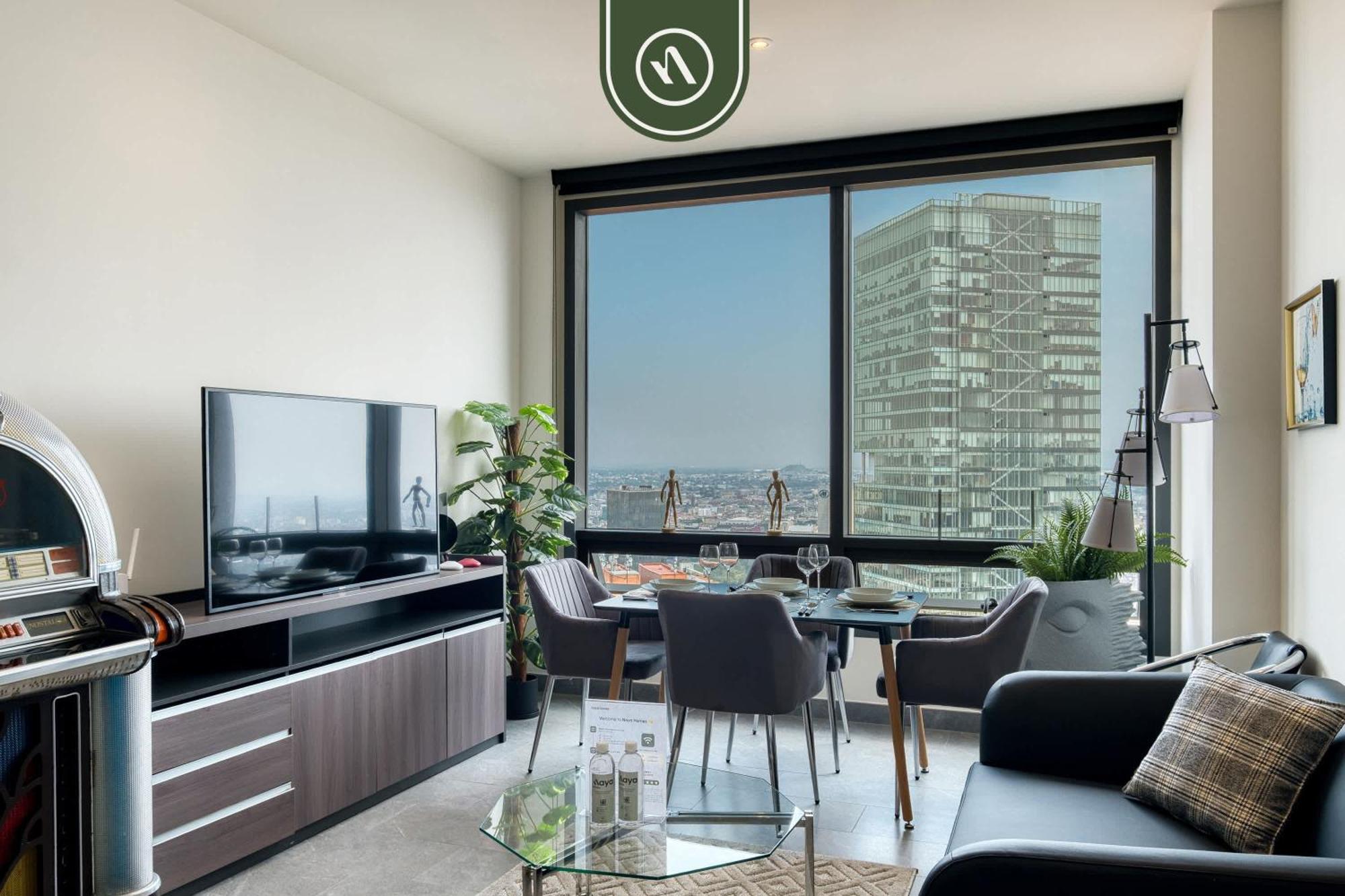 Luxury 2 Bedroom - Amazing View - Pool - Gym
