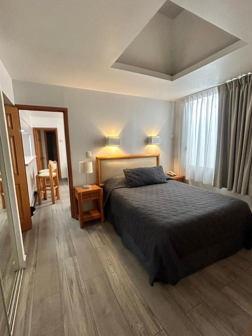 Arquimedes 33 Hotel