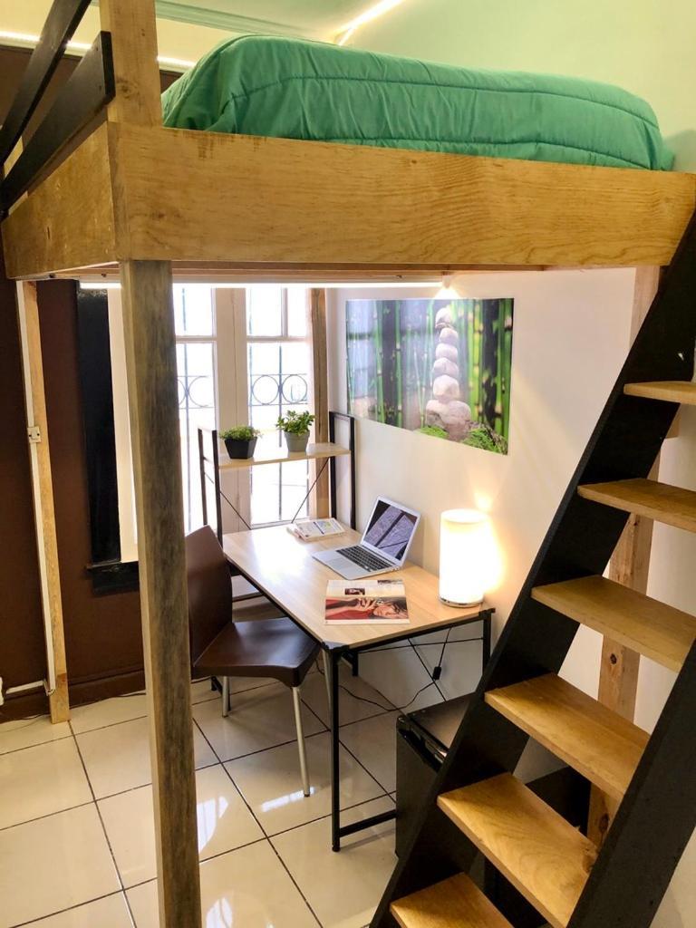 Rhm Spaces - Roma