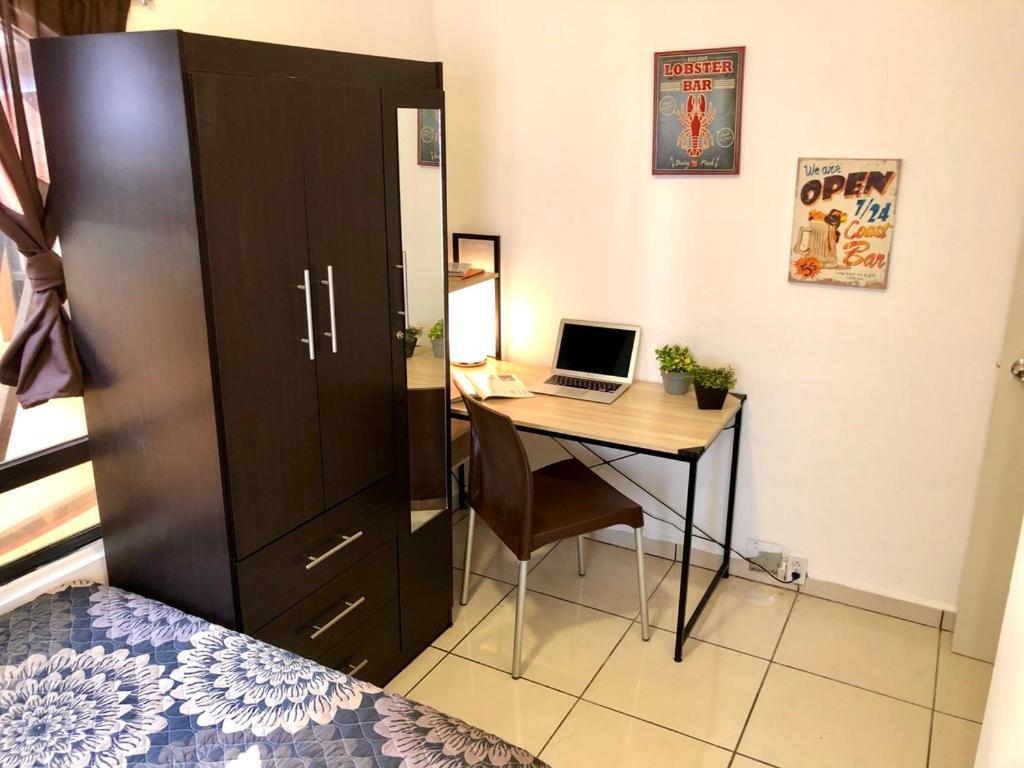 Rhm Spaces - Roma Pensión