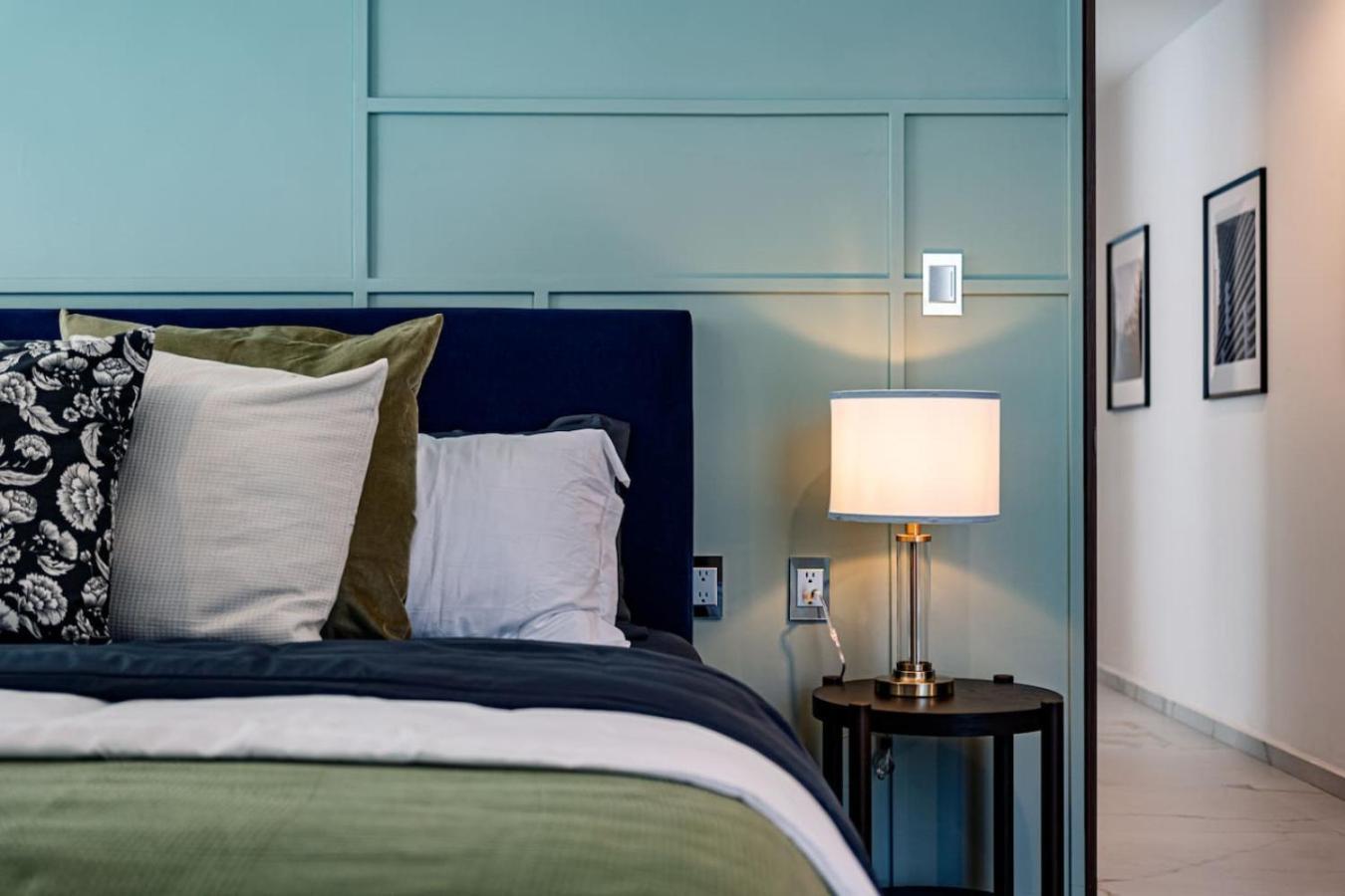 Stylish 2 Oasis With Private Balconies Apartamento