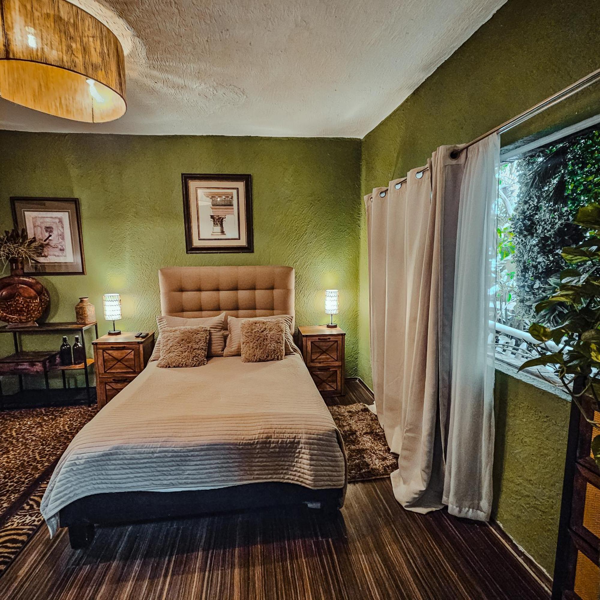 Con Bano Privado A, Centro De Coyoacan México DF