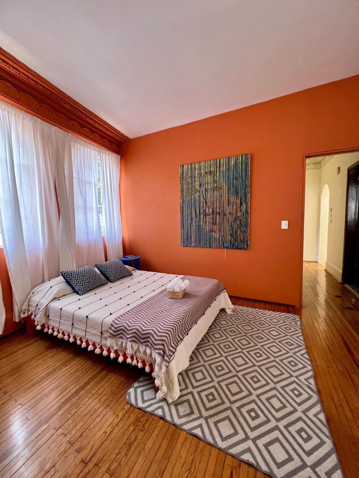 Mar De Lava Bed & Breakfast