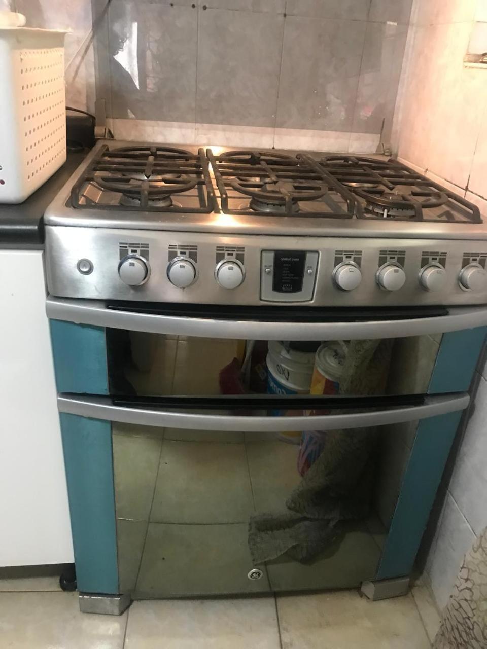 Apartamento Pequeno Departamento Frente Al Aeropuerto