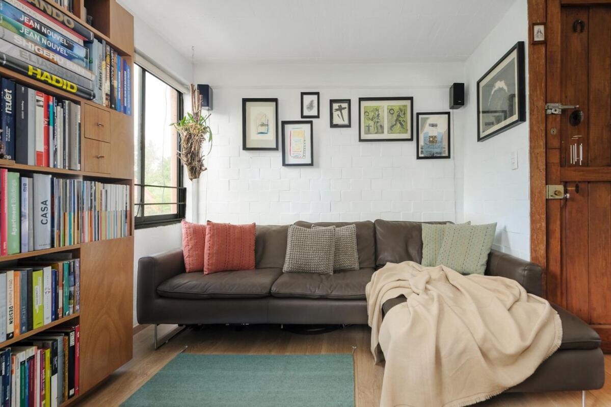 Maya Stylish 1 Bedroom