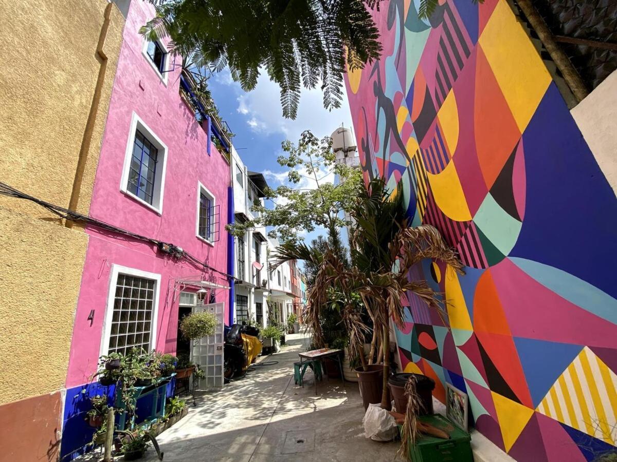 Сasa de vacaciones Sustainable - Casa Vecindad Murals México DF