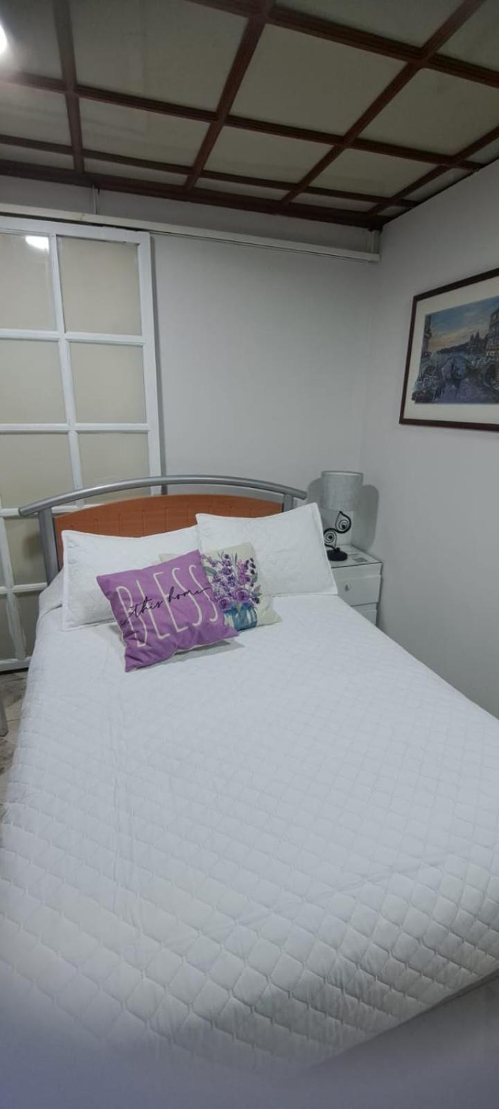 Encantadoras Privadas Del Valle *