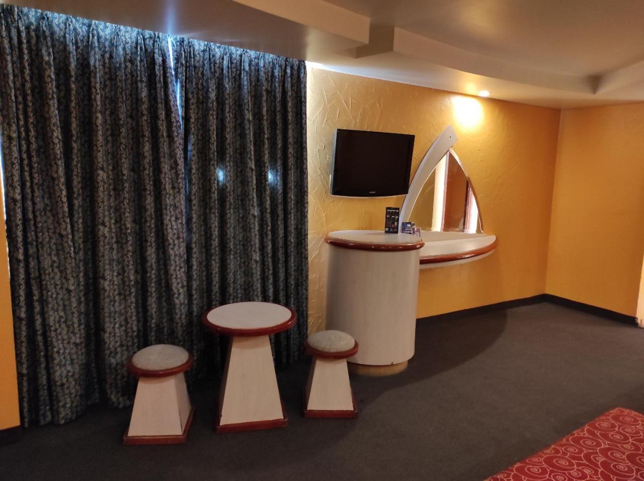 Ecatepec Hotel