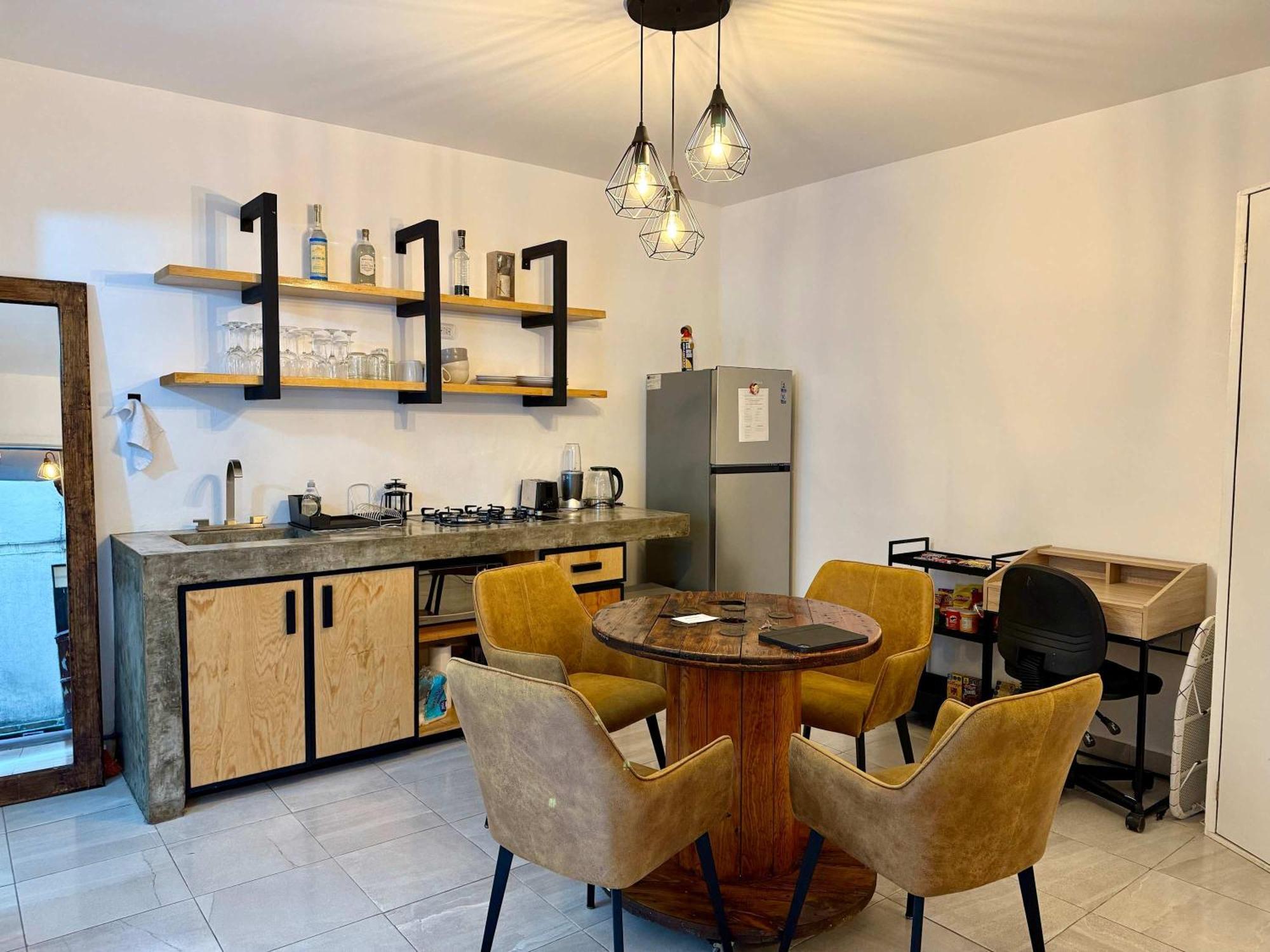 3 Bedroom And Condesa Apartment *