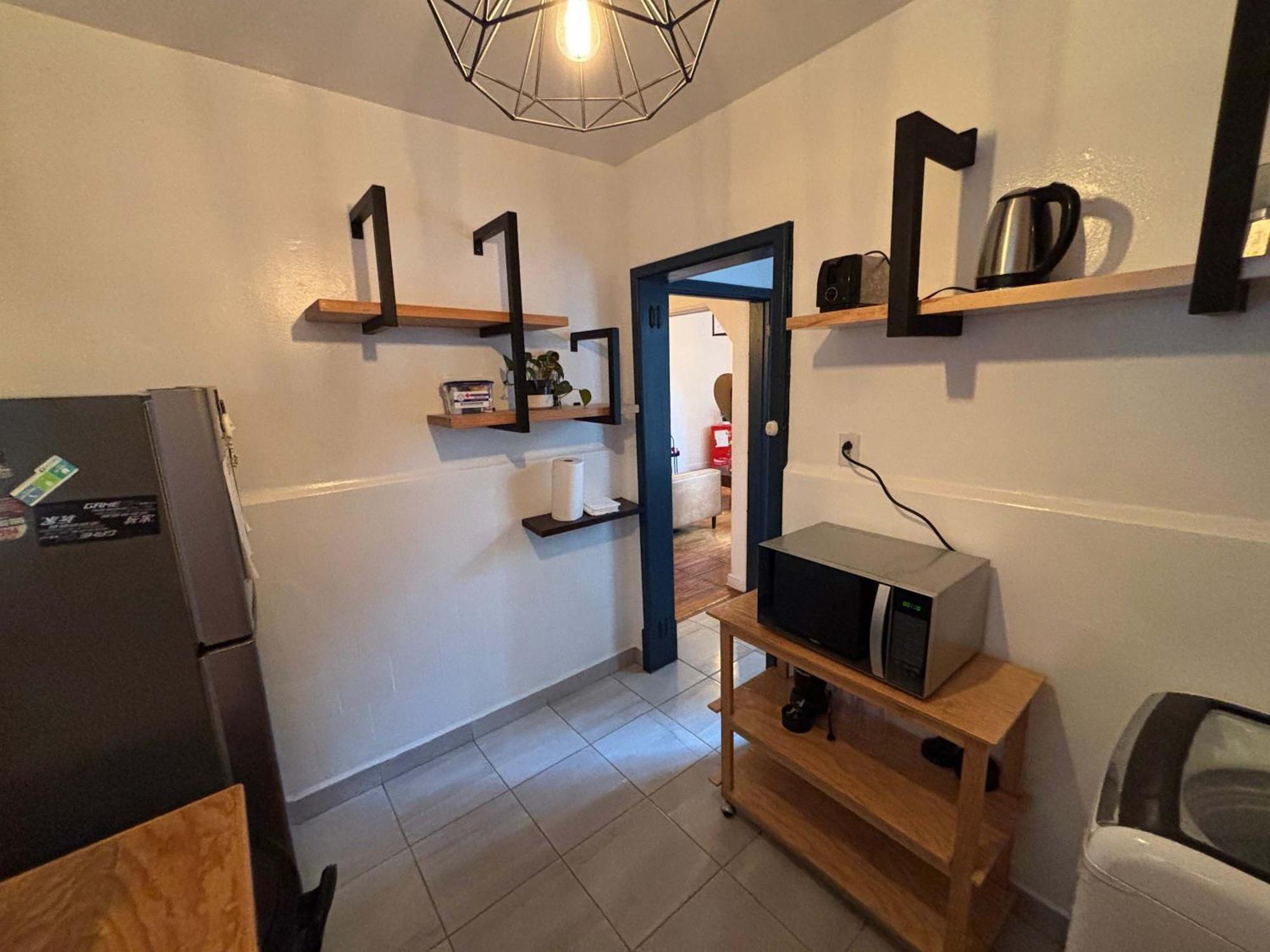 1 Bedroom Hipster In Esquina Del Chilaquil *