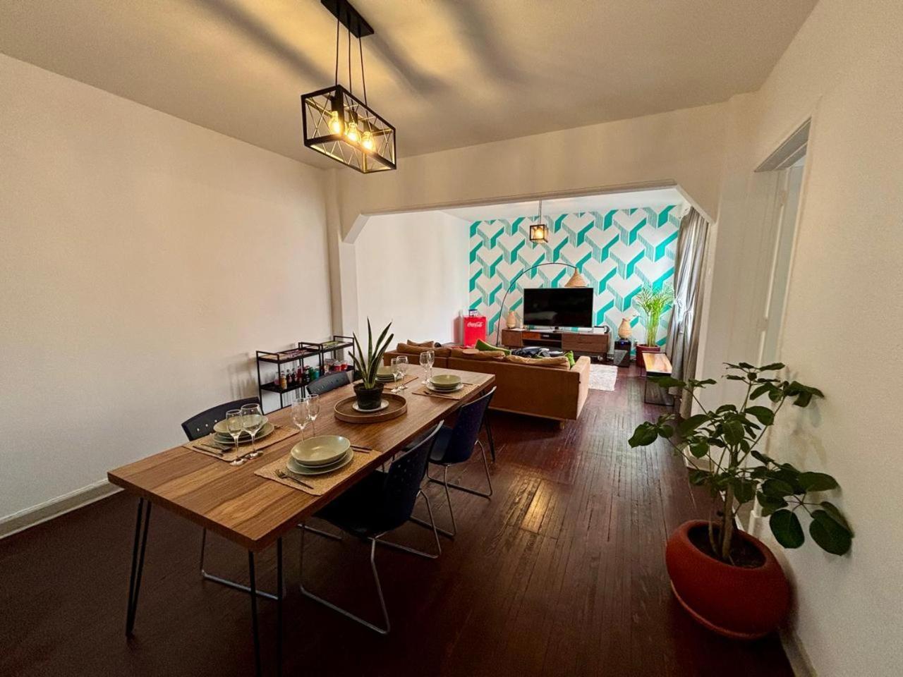 3 Bedroom Double Place & Condesa Apartamento *