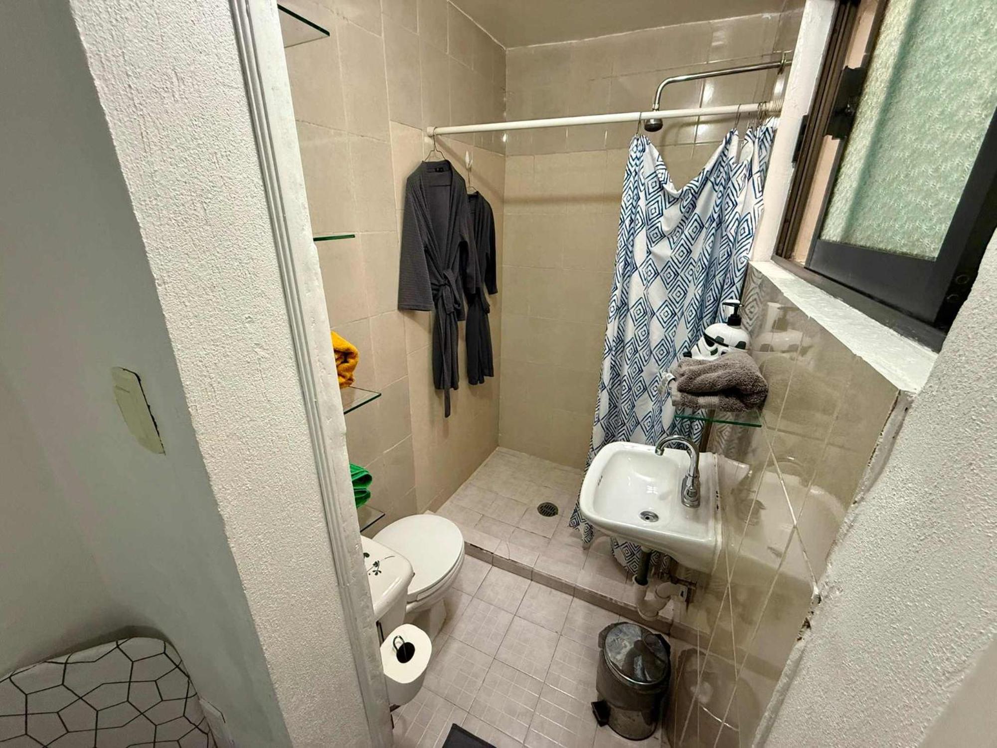 3 Bedroom Double Place & Condesa *