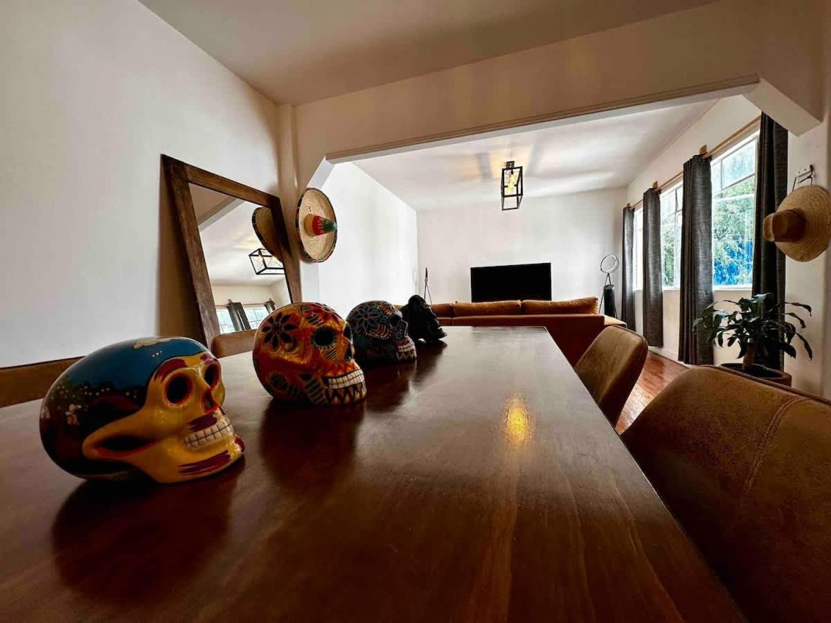 2 Bedroom Hipster In Esquina Del Chilaquil