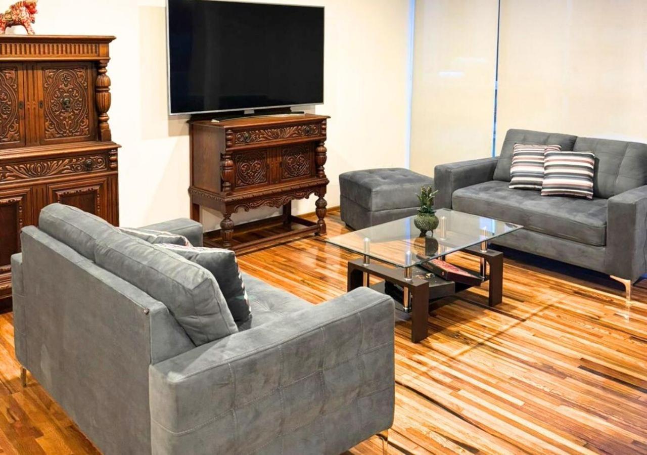 The Closest Place To Attractions In Apartment Mexico City