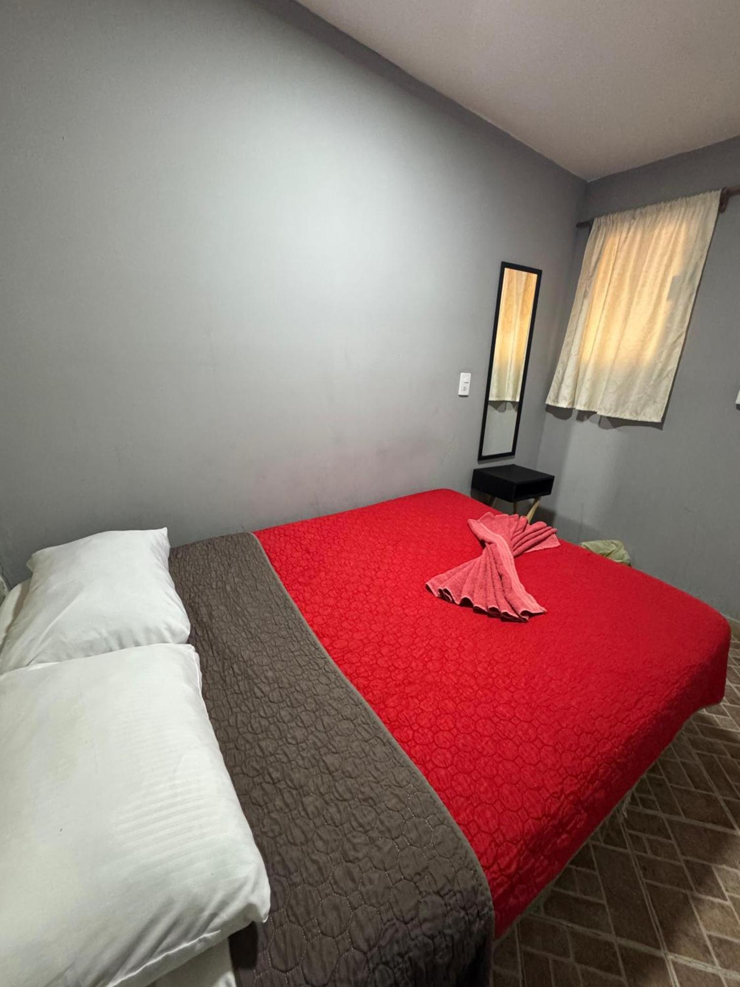 Casita Del Arbol Homestay *