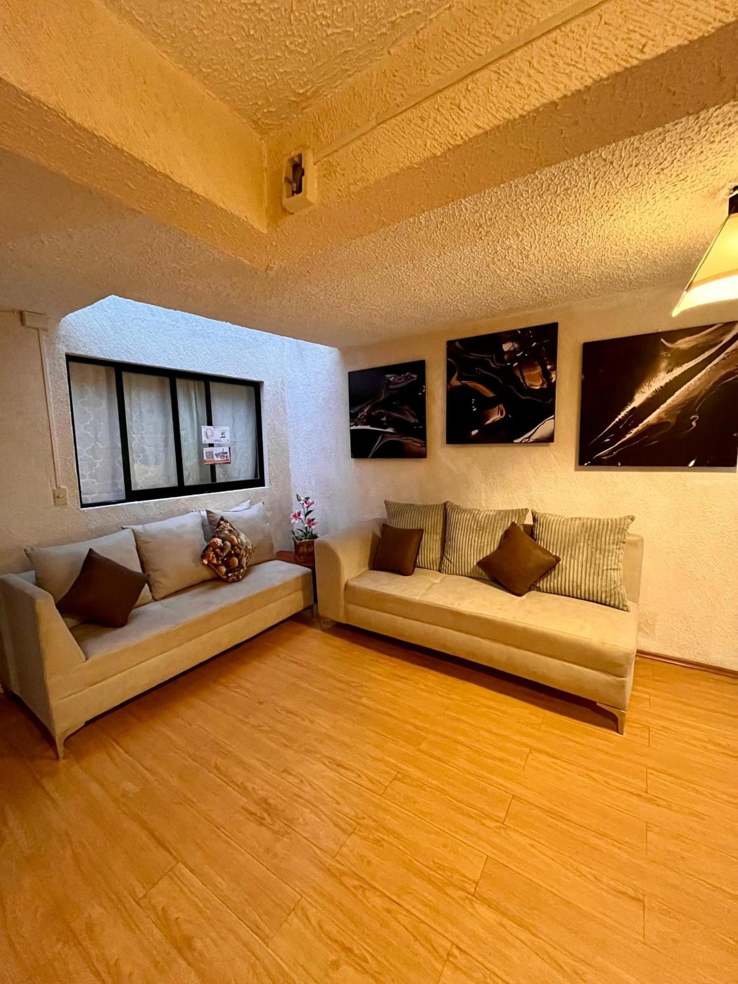 Casita Del Arbol *