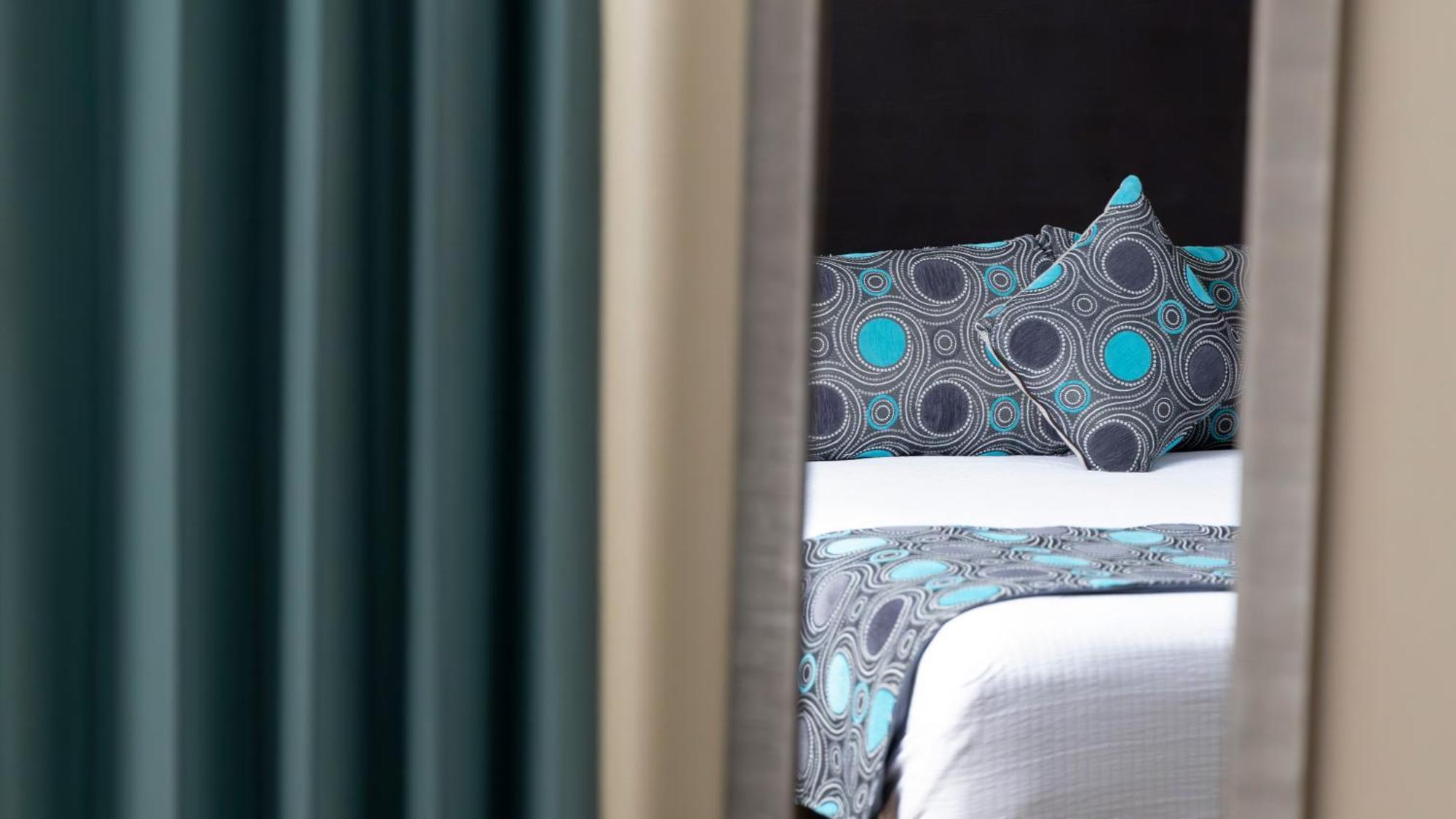 Hotel Abastos Plaza 4*