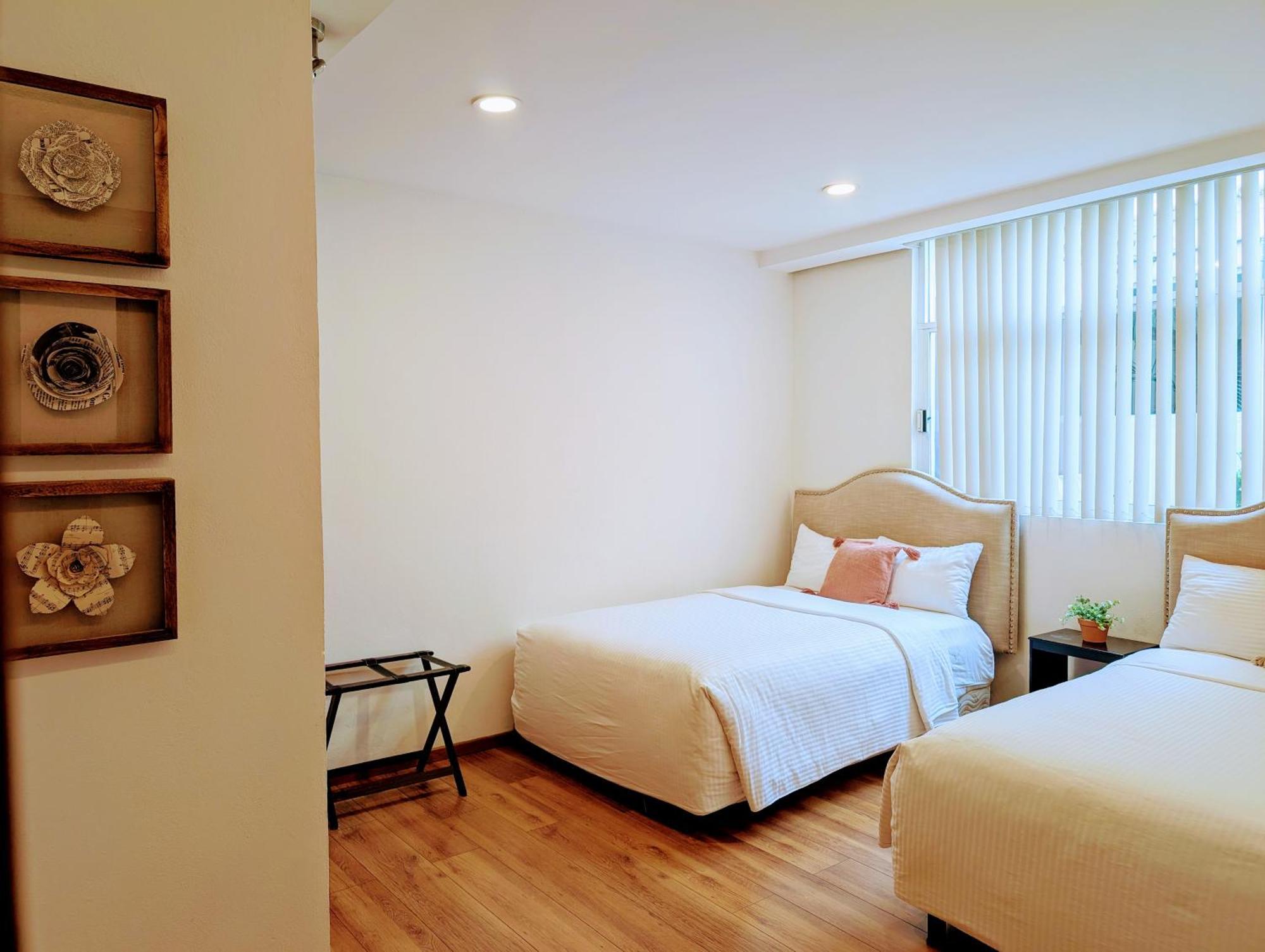 Casa Donceles, 10 Spacious Apartments, Prime Location In Historic Center