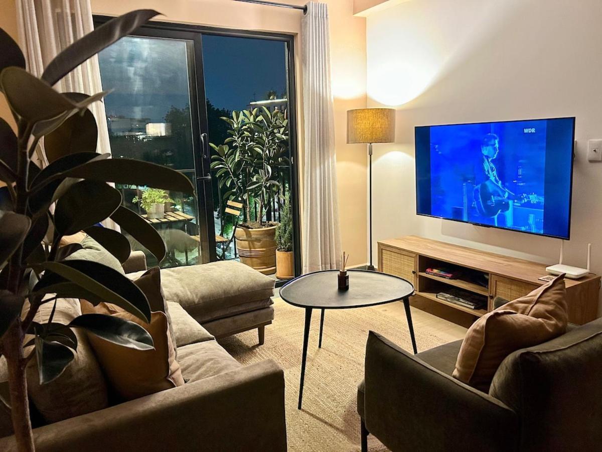 Hunab Roma - Pool, Coworking And Gym New