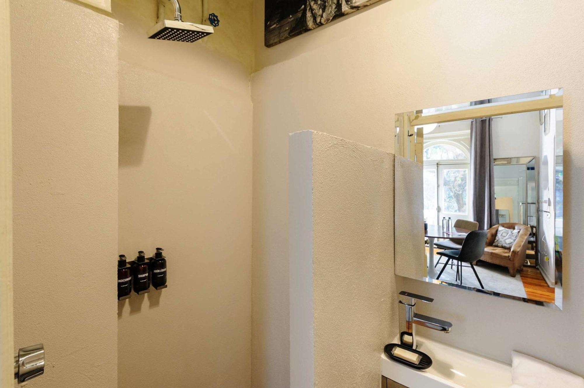 Marvelous Loft With Great Balcony In Roma Norte Apartment Mexico City