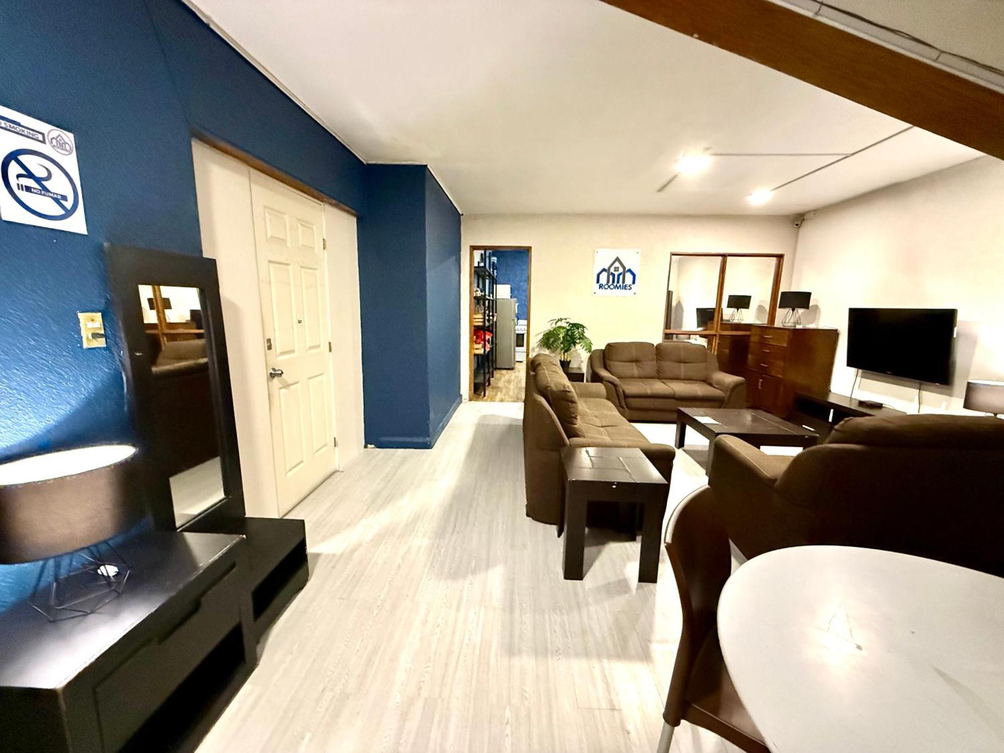 Rms Hostal - Condesa Pensión *