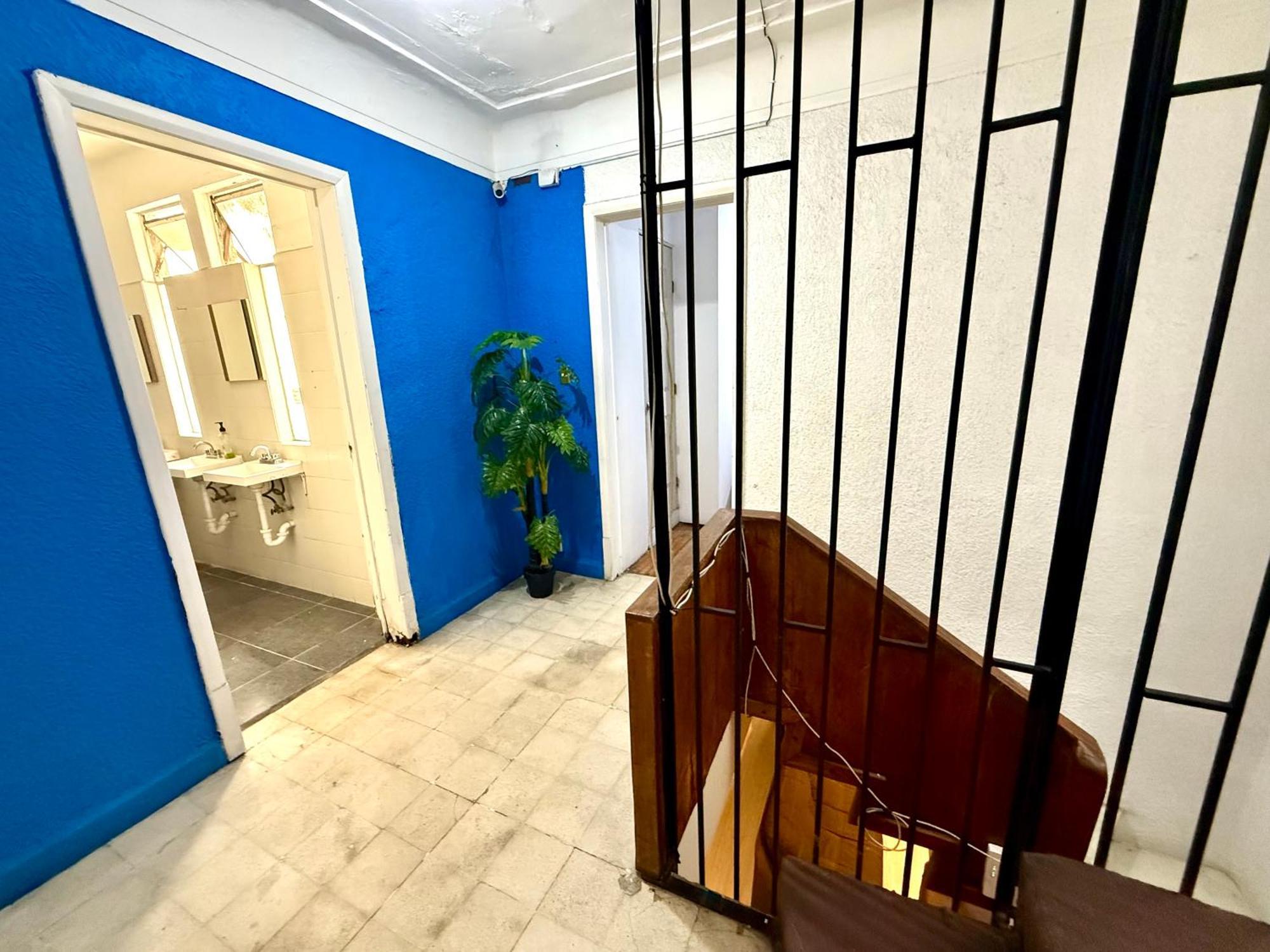Rms Hostal - Condesa Pensión
