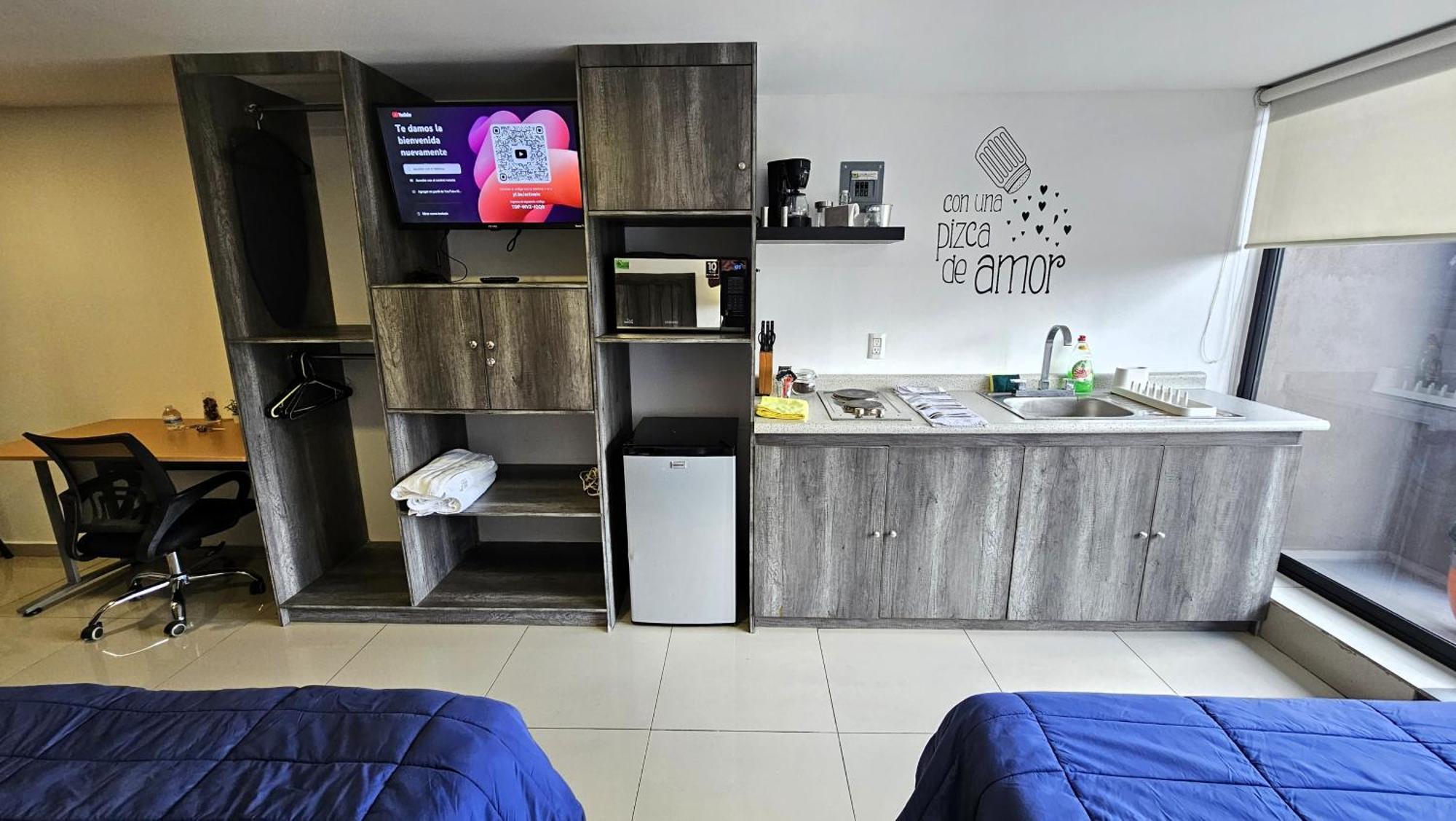 S07 Double Executive At Itesm Cem Families Tourists & Travelers Choice Foreign Students Companies Executives Welcome!!! 10min Izcalli-15min Esmeralda-20min Satelite-25min Aifa Apartamento *