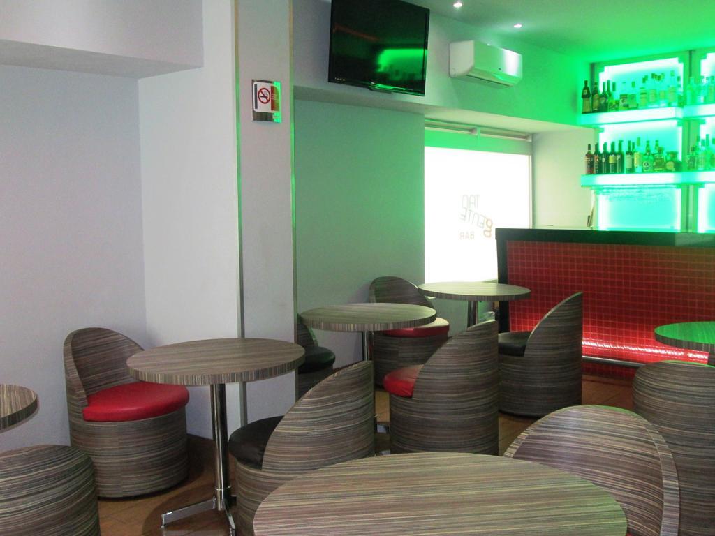 Premier Hotel 3*