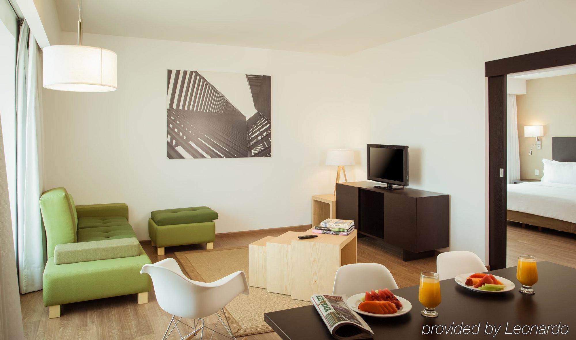Hotel Fiesta Periferico Sur 4*