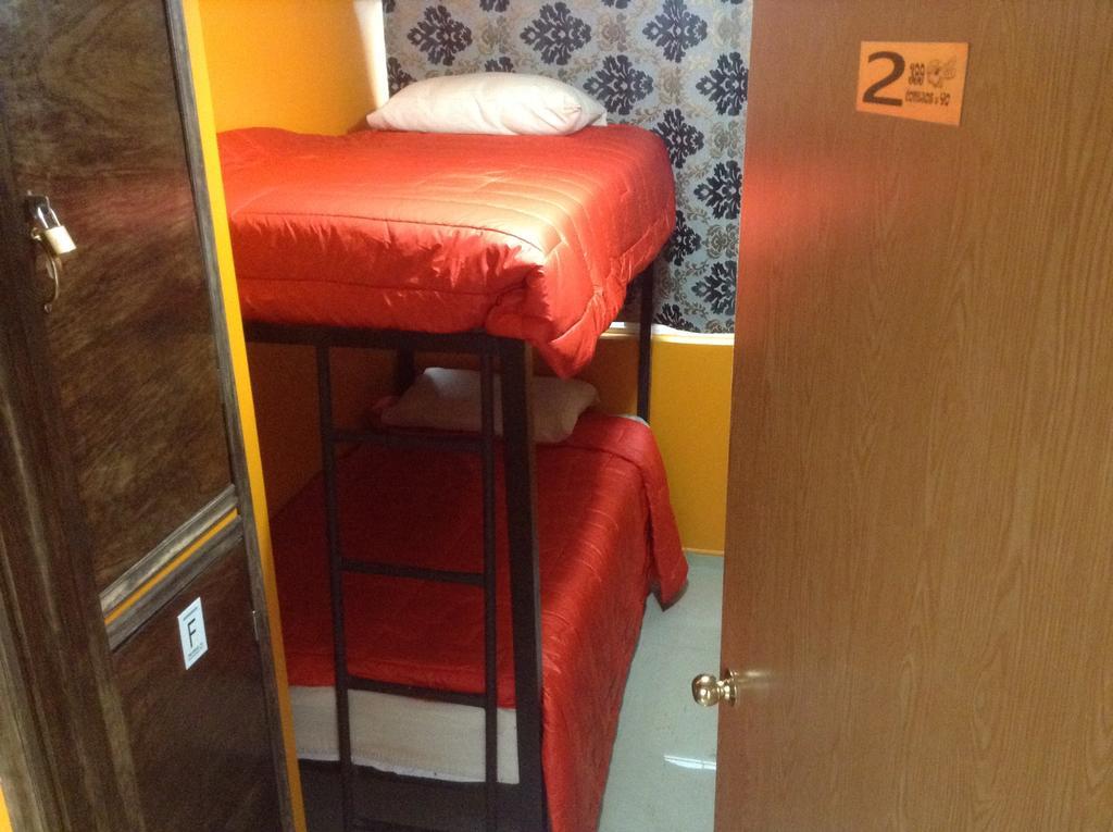 399 Conejos Y Yo Hostel *