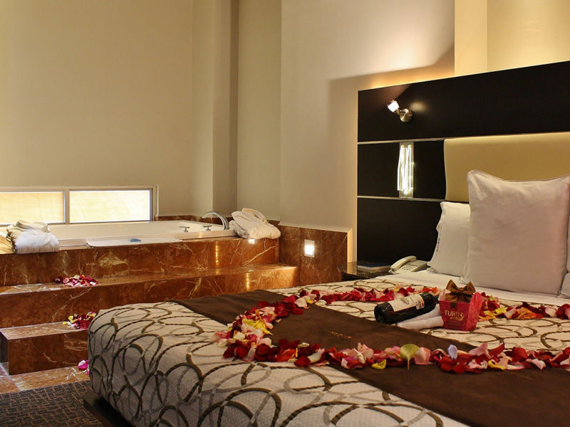 Exe Cities Reforma 4*