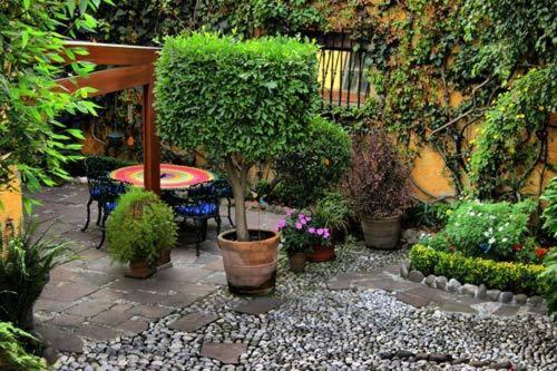 La Casita Del Patio Acomodação com café da manhã  2*