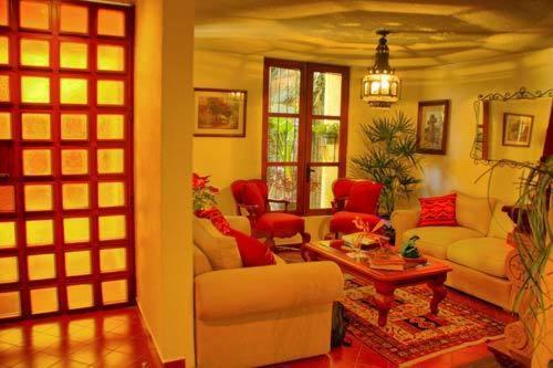 Acomodação com café da manhã  La Casita Del Patio 2*
