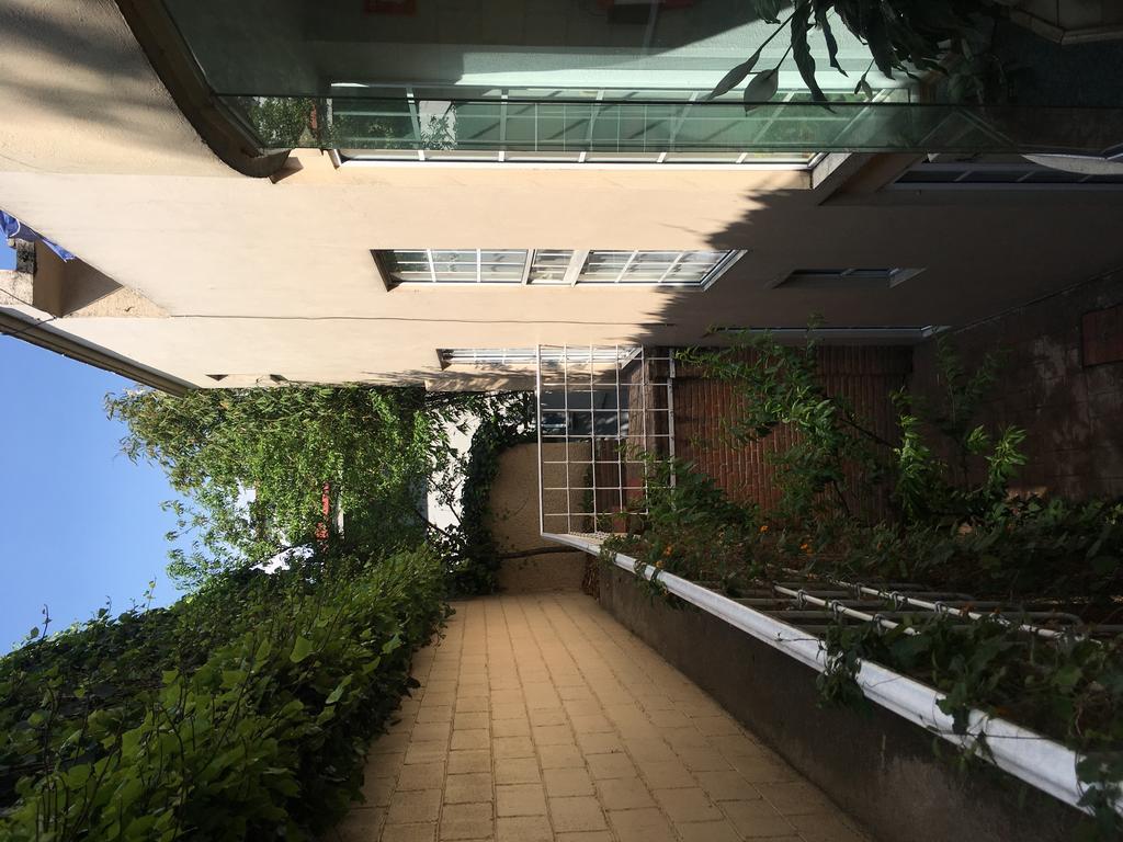 Grupo Kings - Bosques De Duraznos 78 México DF
