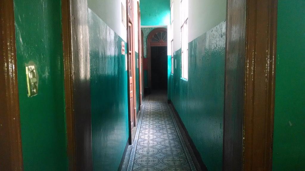 La Colonial Hostal