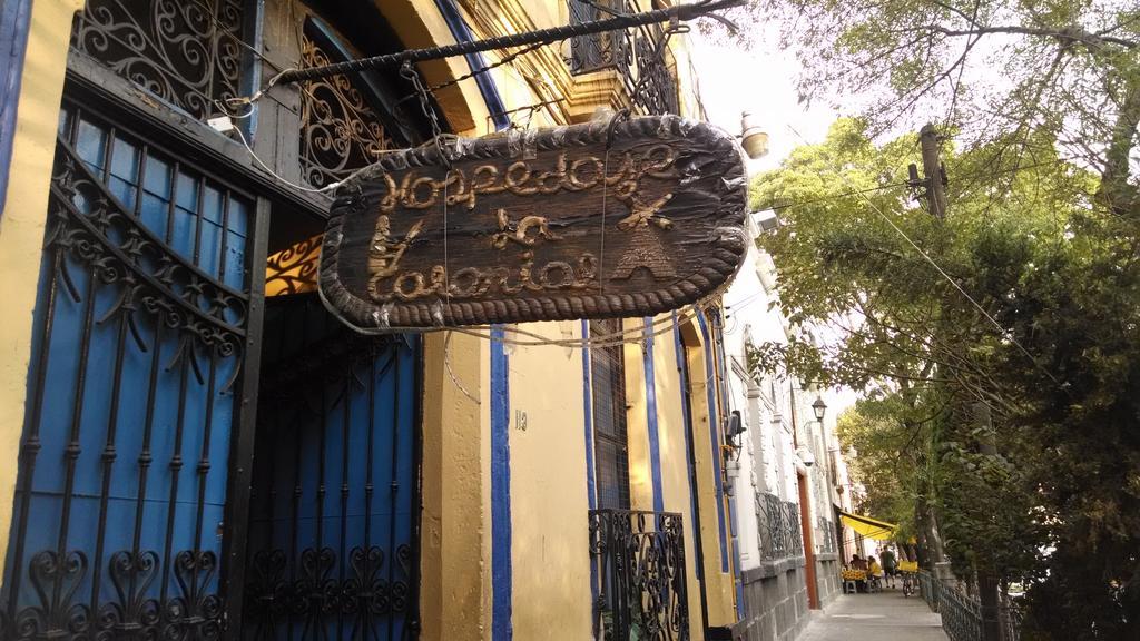 La Colonial Hostal *