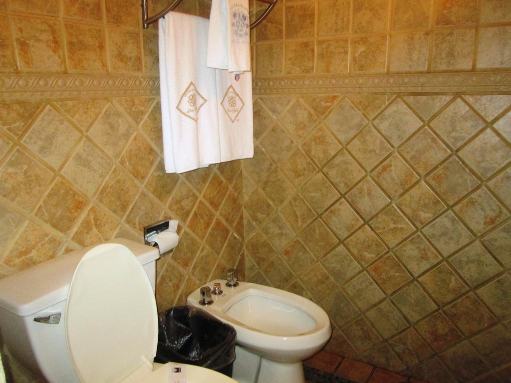 Real Azteca Hotel