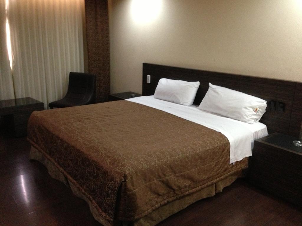 Hotel Amazonas Mexico City