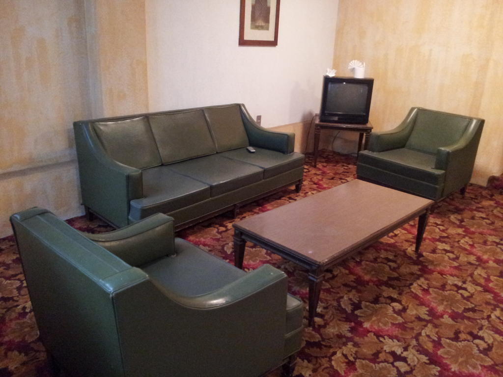 Apartahotel Suites Madrid 11