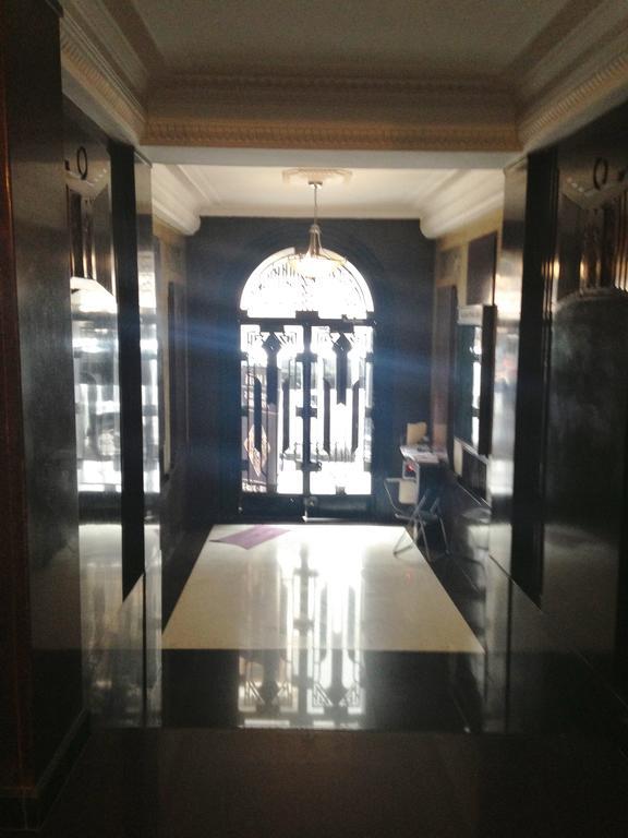 Apartment Beautiful, Down-town Mexico City