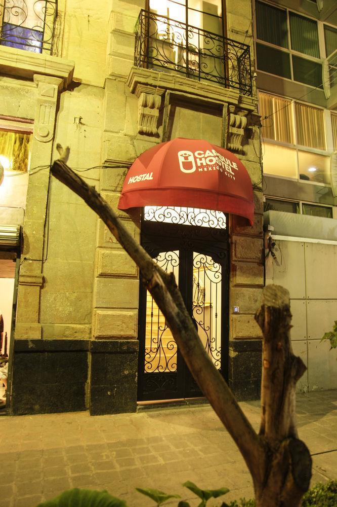 Capsule Hostal *