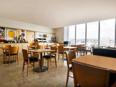 One Ciudad De Patriotismo Hotel 3*