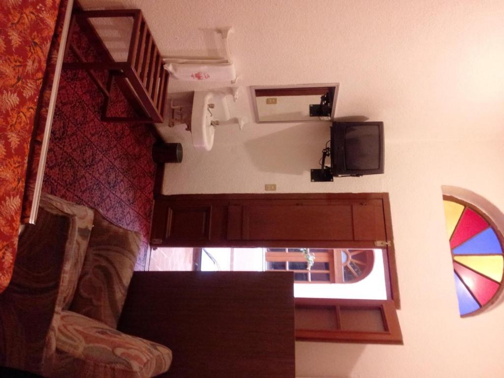 Montecarlo Hotel 2*