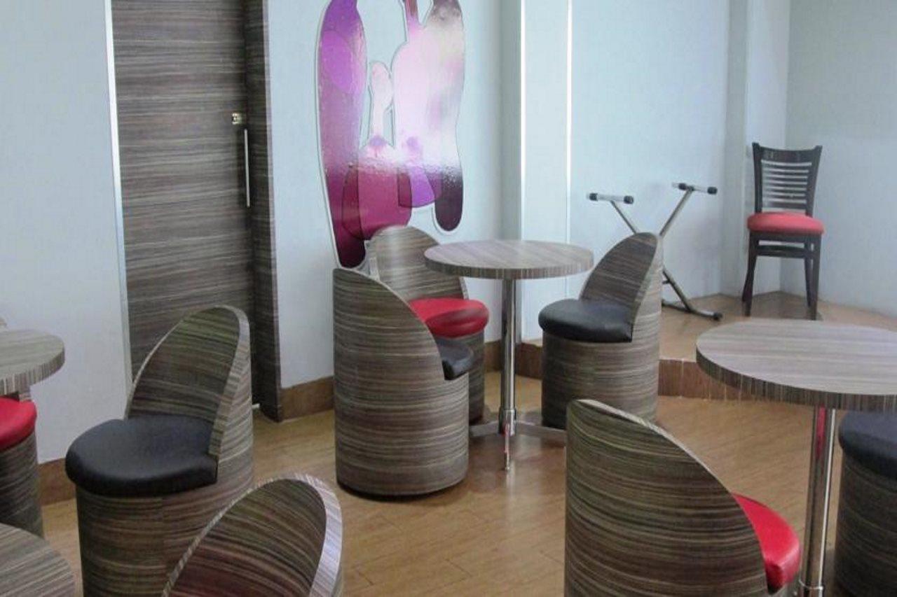 Premier Hotel 3*
