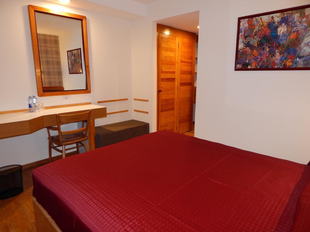 El Salvador Hotel México DF