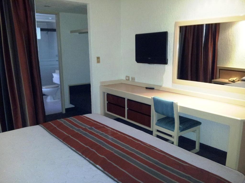 Fleming Hotel 3*