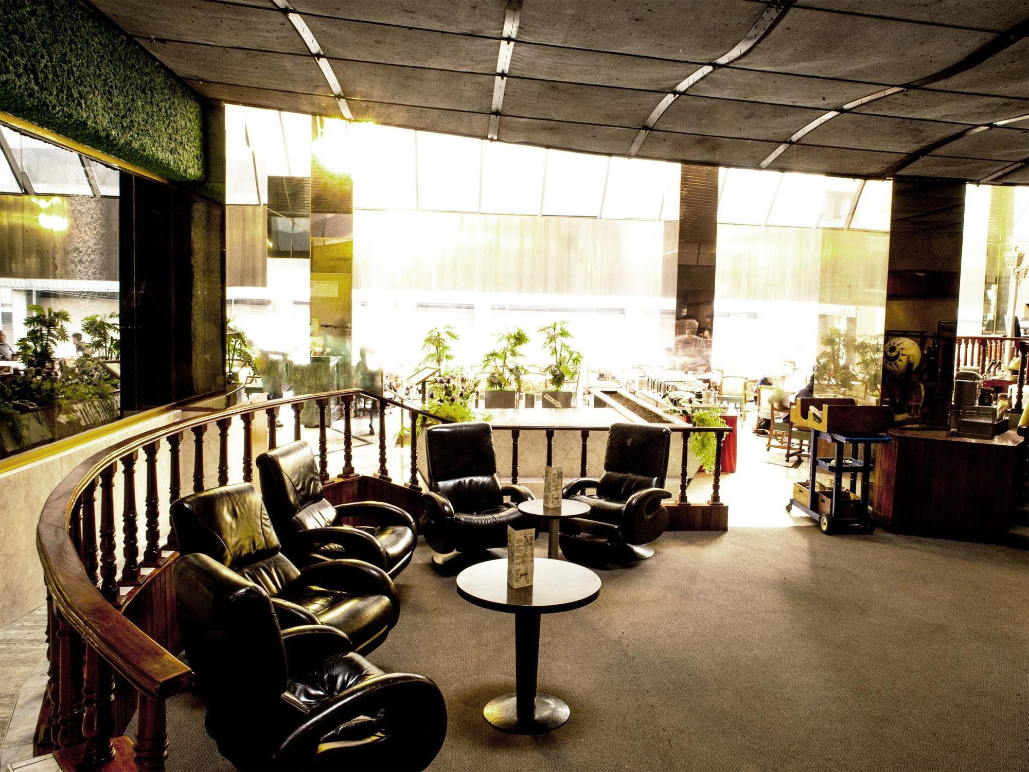 Plaza Madrid Hotel 4*